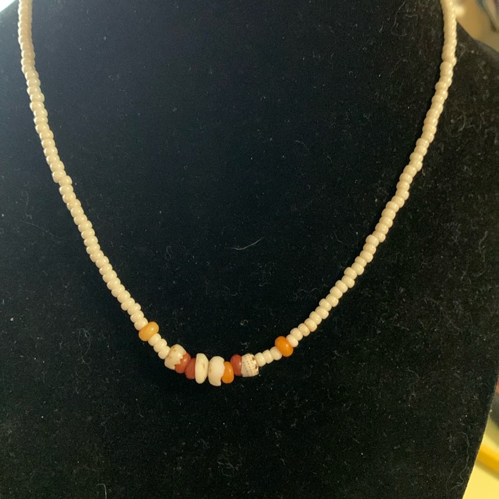 necklace faux pearls 14 3/4”